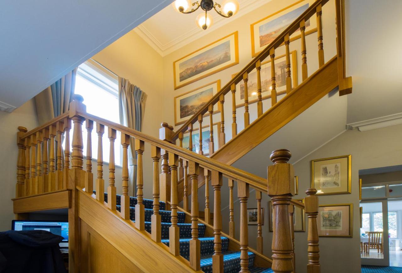 Chestnuts House Boutique B&B Bath Exteriör bild The staircase